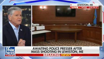 still of Sean Hannity; live footage of Lewiston, ME press conference; chyron: Awaiting police presser after mass shooting in Lewiston, ME